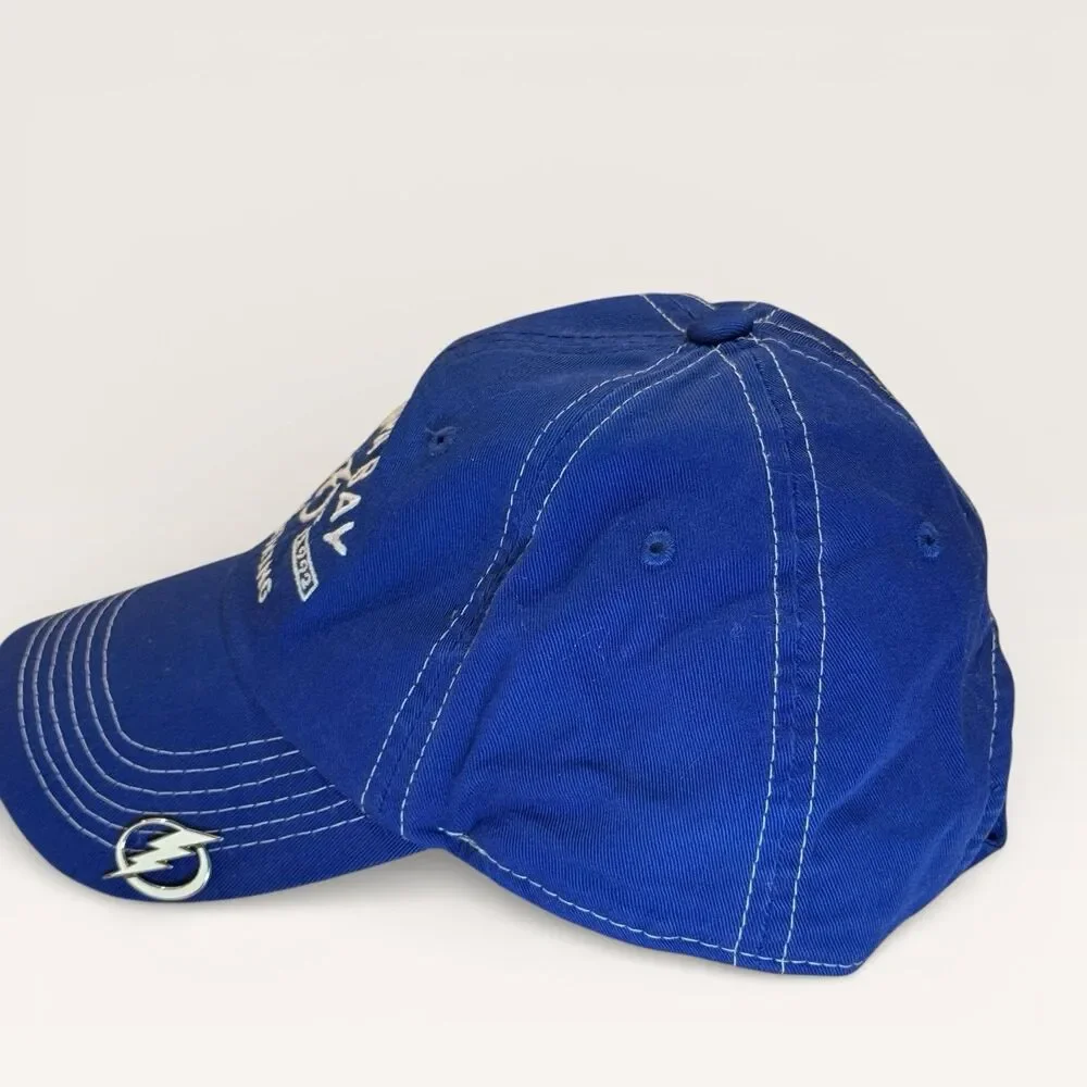 Tampa Bay Lightning Retro‎ Dad Hat w/ Enamel Pin - Licensed